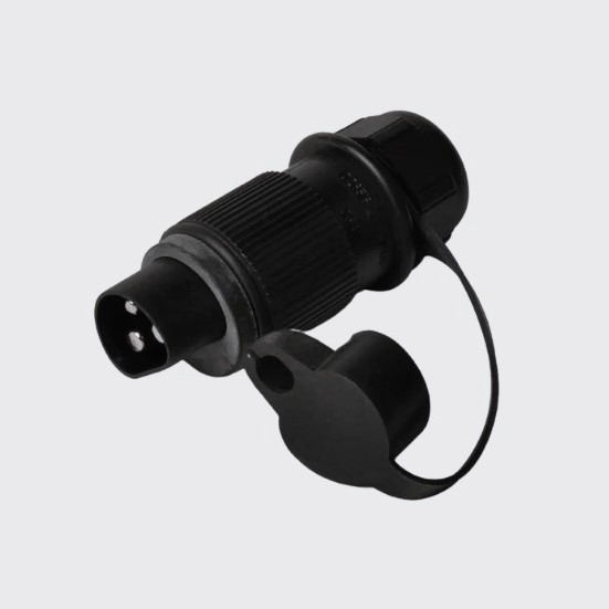 Stecker 3 polig - laden Batterie -